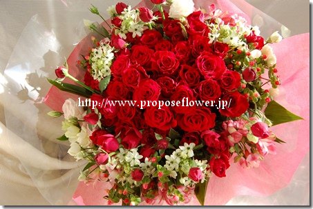 ミクニナゴヤで王道の赤い薔薇の花束