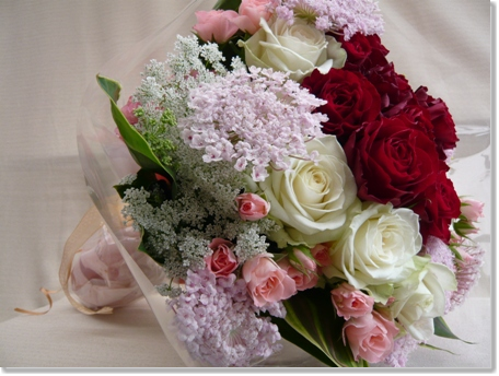 癒し系の彼女に贈るふわふわ花 プロポーズフラワーの花束プレゼント マイスタリン花の社長日記
